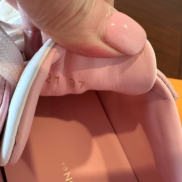 Louis Vuitton New Time Out Pink Sneakers - Picture 9 of 10